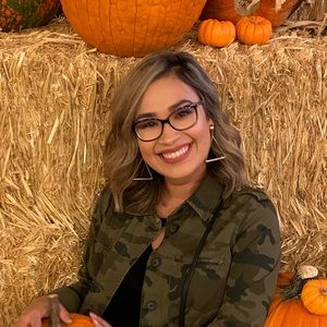 Meet your Posher, Brittany